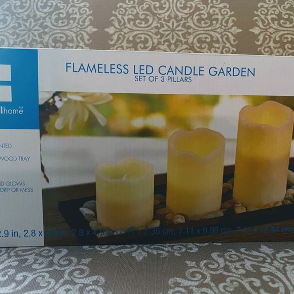 Decorative Tray w/ 3 Flameless candles - Picture 2 of 9